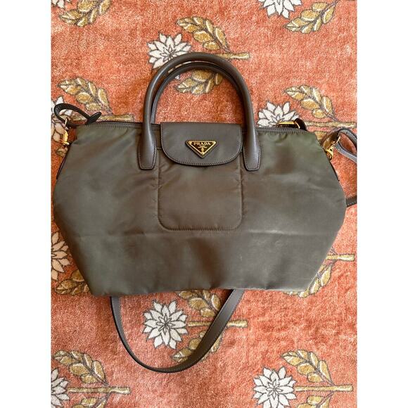 Authentic Prada Tessuto Crossbody Nylon Bag - Picture 1 of 10